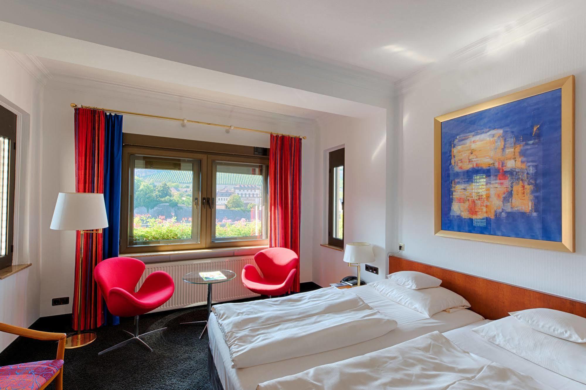 Hotel & Restaurant Walfisch Würzburg Eksteriør billede