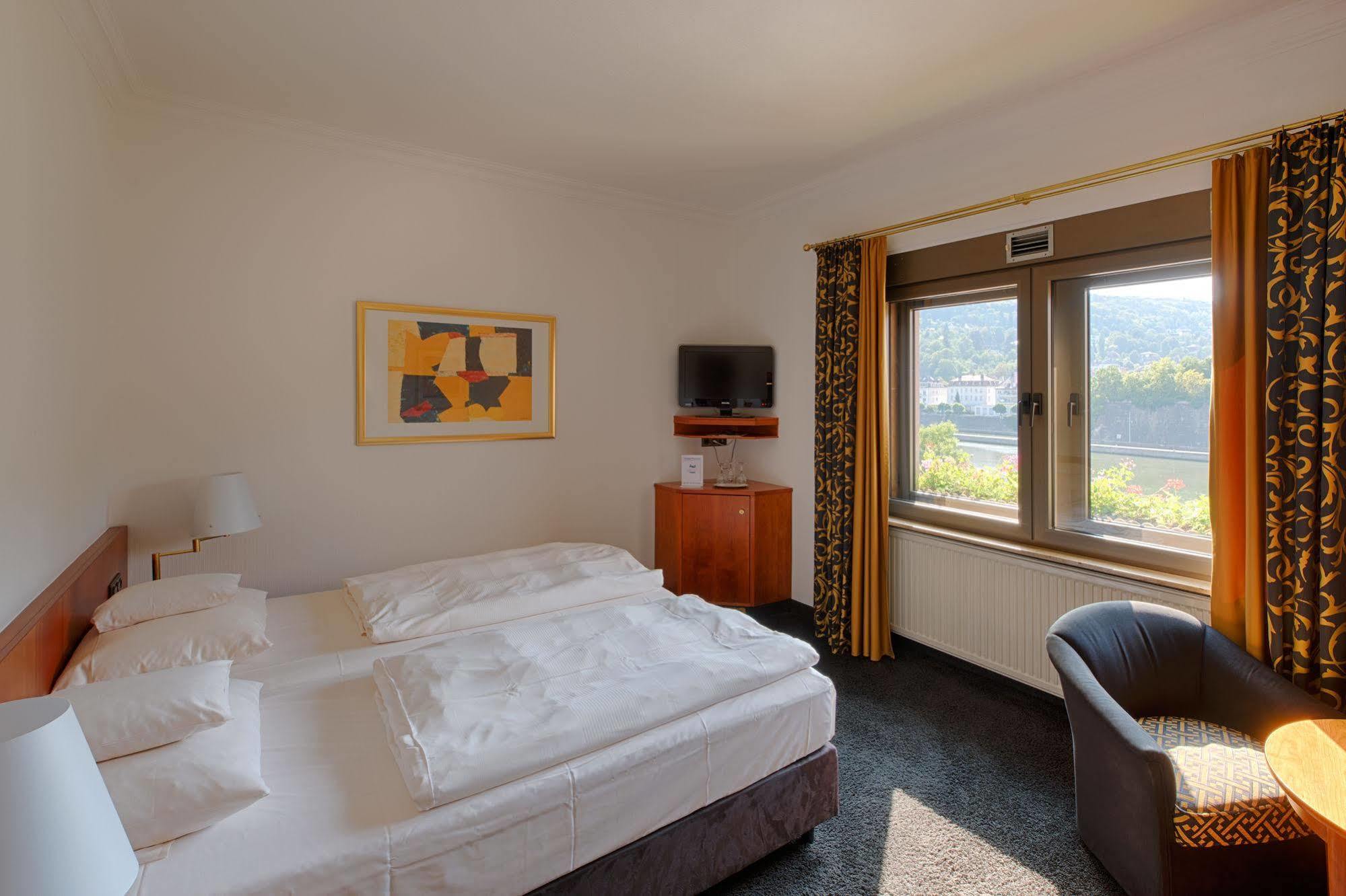 Hotel & Restaurant Walfisch Würzburg Eksteriør billede