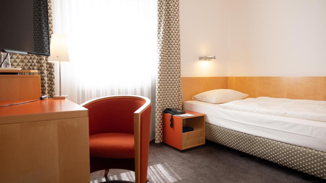 Hotel & Restaurant Walfisch Würzburg Eksteriør billede
